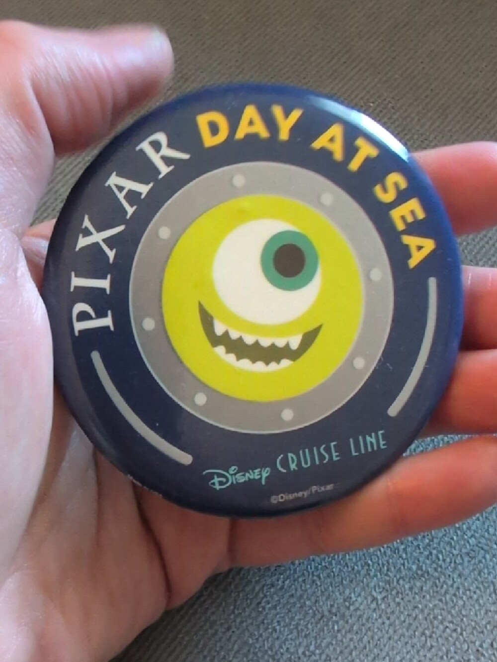 Disney Button Pin & Key Chain Lot - Picture 5 of 8